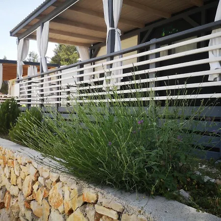 Kamp Mobile Lux Otok Murter *