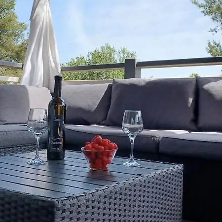 Mobile Lux Otok Murter *