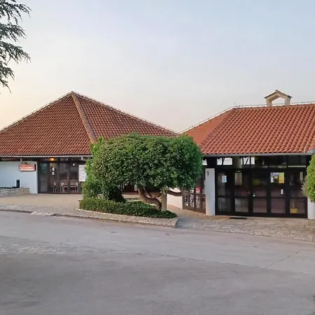 Mobile Lux Otok Murter