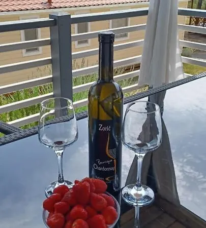 Mobile Lux Otok Murter *